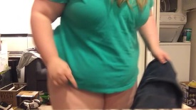 Fat belly BBW Revisiting those old tight jeans