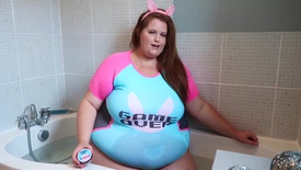 Jodie Elizabeth - Gainer Girl Bathwater - Fat Belly Delphine 1080p
