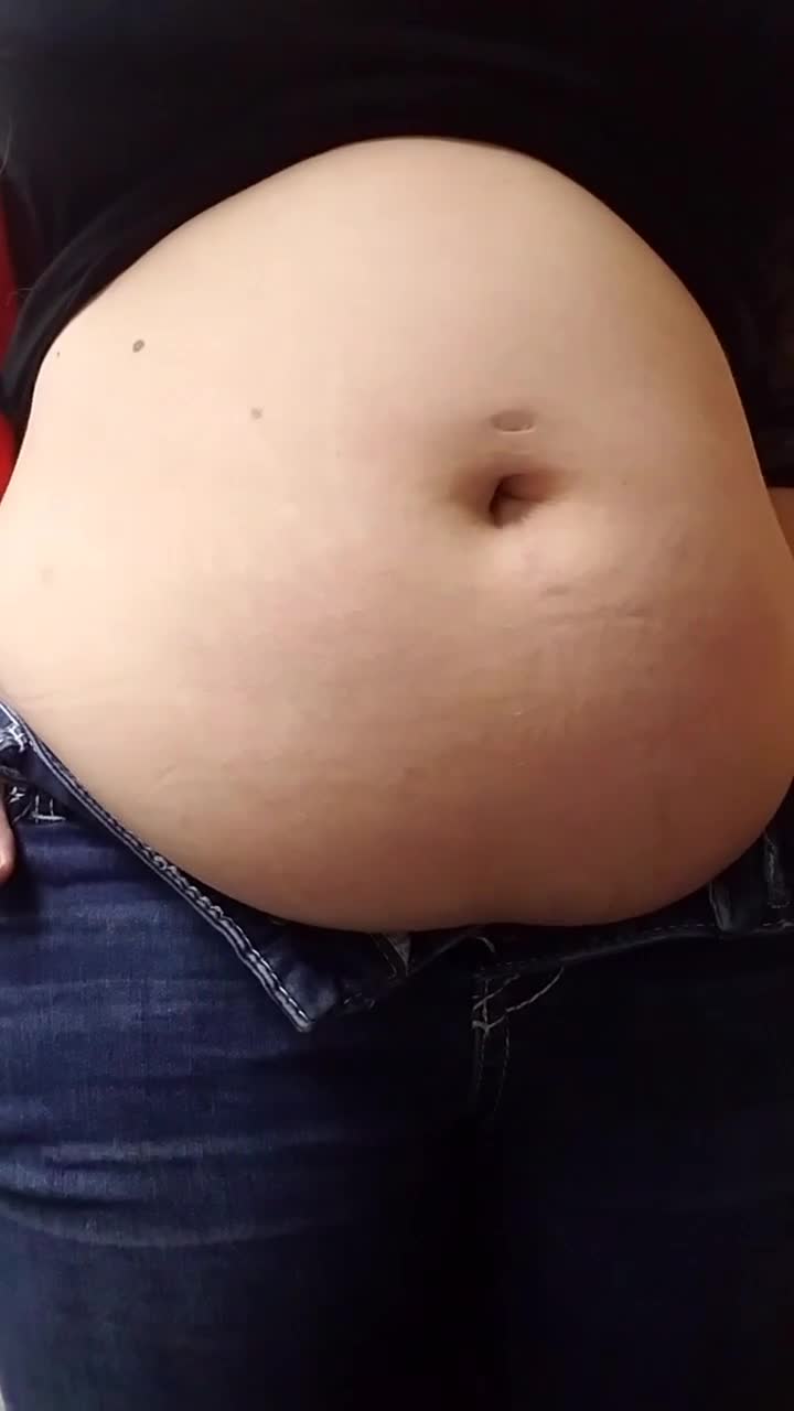 Rubbing belly