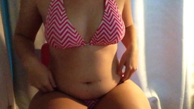 180508 Fat belly in tight bikini