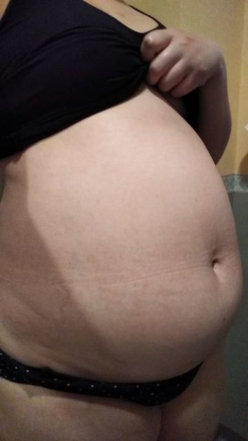 Minamo. So bloated belly. 2.jpg